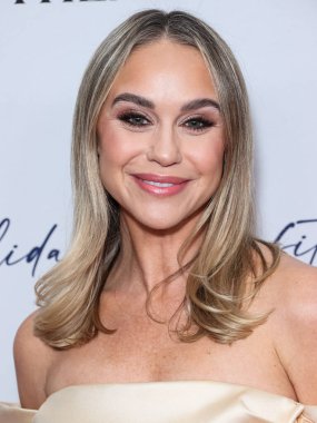 Amerikalı aktris, şarkıcı ve dansçı Becca Tobin, 11 Aralık 2023 'te Beverly Hilton Oteli' nde düzenlenen Amerikan Bale Tiyatrosu 'nun Holiday Benefit 2023 yardım gecesine geldi..