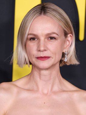 Celine elbisesi giyen İngiliz aktris Carey Mulligan, 12 Aralık 2023 tarihinde Los Angeles, Kaliforniya, ABD 'de bulunan Akademi Sinema Müzesi' nde düzenlenen Netflix 'in' Maestro 'sunun Los Angeles özel gösterimine geldi.. 