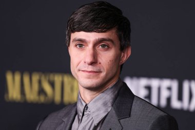 Amerikalı aktör Gideon Glick, Netflix 'in' Maestro 'sunun Los Angeles özel gösterimine 12 Aralık 2023' te Los Angeles, Kaliforniya, ABD 'deki Akademi Sinema Müzesi' nde geldi.. 