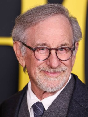 Amerikalı film yönetmeni, yapımcı ve senarist Steven Spielberg, 12 Aralık 2023 tarihinde Los Angeles, Kaliforniya, ABD 'de bulunan Akademi Sinema Müzesi' nde düzenlenen Netflix 'in' Maestro 'sunun Los Angeles özel gösterimine geldi.. 