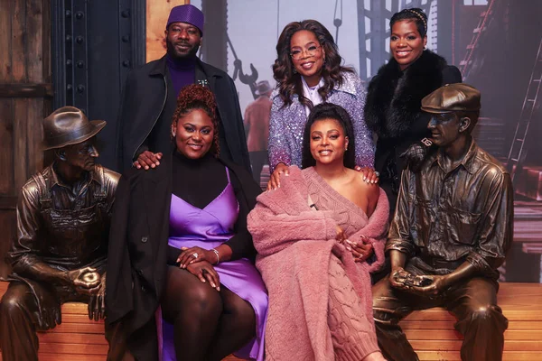 stock image Danielle Brooks, Blitz Bazawule, Fantasia Barrino, Taraji P. Henson and Oprah Winfrey attend as Oprah Winfrey And The Cast Of Warner Bros.' 'The Color Purple' Light The Empire State Building PURPLE to celebrate the 2023 film's release on December 12