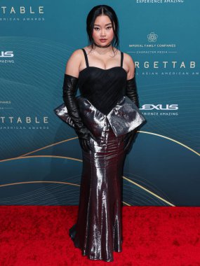 Amerikalı aktris ve YouTuber Lana Condor, 16 Aralık 2023 'te Beverly Hilton Oteli' nde düzenlenen 21. Unutulmaz Asya Amerikan Ödülleri 'ne geldiler..