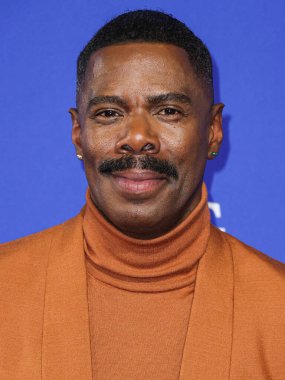 Santoni ayakkabılarıyla Zegna görünümlü Colman Domingo, 4 Ocak 2024 'te Palm Springs Kongre Merkezi' nde düzenlenen 35. Palm Springs Uluslararası Film Festivali Film Ödülleri 'ne geldi.