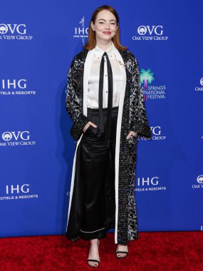 Özel yapım giyinen Emma Stone, Palm Springs Uluslararası Film Festivali Ödülleri 'ne 4 Ocak 2024' te Palm Springs, Riverside County, Kaliforniya 'da düzenlenen 35..
