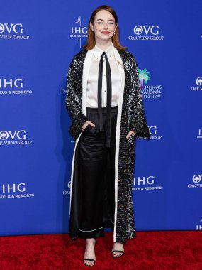 Özel yapım giyinen Emma Stone, Palm Springs Uluslararası Film Festivali Ödülleri 'ne 4 Ocak 2024' te Palm Springs, Riverside County, Kaliforniya 'da düzenlenen 35..