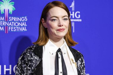 Özel yapım giyinen Emma Stone, Palm Springs Uluslararası Film Festivali Ödülleri 'ne 4 Ocak 2024' te Palm Springs, Riverside County, Kaliforniya 'da düzenlenen 35..