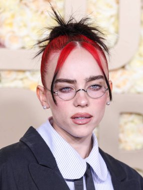 Billie Eilish, Assael ve Anita Ko 'nun mücevherleriyle Willy Chavarria takıyor, ayrıca Oliver Peoples gözlükleri 7 Ocak 2024' te Beverly Hilton Oteli 'nde düzenlenen 81.