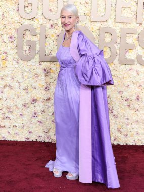 Helen Mirren Dolce ve Gabbana elbisesi, Sole Bliss ayakkabısı, Jeffrey Levinson debriyajı ve Harry Winston mücevheri ile 7 Ocak 2024 'te ABD' nin Los Angeles kentindeki Beverly Hilton Oteli 'nde düzenlenen 81..