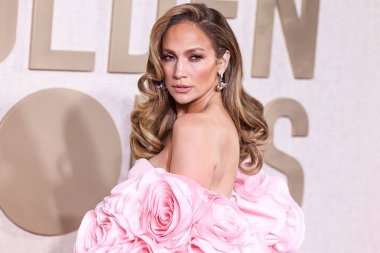 Jennifer Lopez (JLo), Beverly Hilton Hotel 'de 7 Ocak 2024' te düzenlenen 81. Geleneksel Altın Küre Ödülleri 'ne katılıyor..