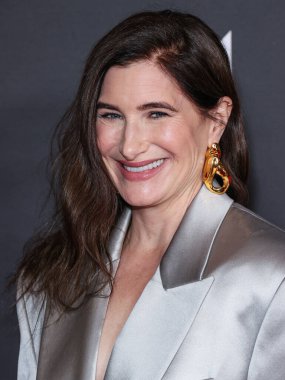 Kathryn Hahn, 13 Ocak 2024 'te Los Angeles Los Angeles' taki JW Marriott Live Platinum Balo Salonu 'nda düzenlenen 75..