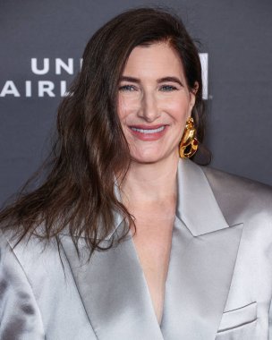 Kathryn Hahn, 13 Ocak 2024 'te Los Angeles Los Angeles' taki JW Marriott Live Platinum Balo Salonu 'nda düzenlenen 75..