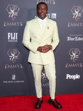 Sam Richardson, 13 Ocak 2024 tarihinde Los Angeles, Kaliforniya, ABD 'deki Los Angeles' ta düzenlenen JW Marriott Los Angeles Live Platinum Balo Salonu 'nda düzenlenen 75.. 