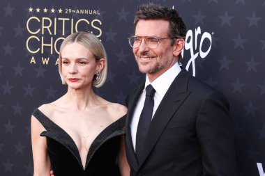 Carey Mulligan ve Bradley Cooper 14 Ocak 2024 'te Santa Monica, Los Angeles, Kaliforniya, ABD' de düzenlenen The Barker Hangar 'da düzenlenen 29..