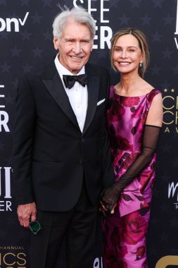 Harrison Ford ve eşi Calista Flockhart, 14 Ocak 2024 'te Santa Monica, Los Angeles, Kaliforniya, ABD' de düzenlenen The Barker Hangar 'da düzenlenen 29..