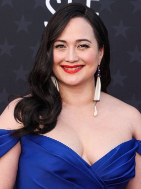 Christian Siriano 'yu giyen Lily Gladstone 14 Ocak 2024' te Santa Monica, Los Angeles, Kaliforniya, ABD 'de düzenlenen The Barker Hangar' da düzenlenen 29..