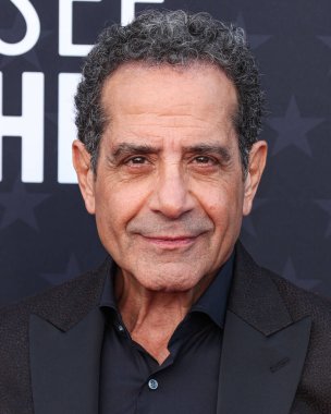 Tony Shalhoub 14 Ocak 2024 'te Santa Monica, Los Angeles, Kaliforniya, ABD' de düzenlenen Barker Hangarı 'nda düzenlenen 29.. 