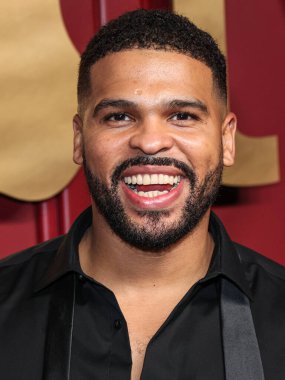 Kola Bokinni, 15 Ocak 2024 'te Anne Kurt' ta düzenlenen Apple TV + 75. Geleneksel Primetime Emmy Ödülleri Partisi 'ne geldi..