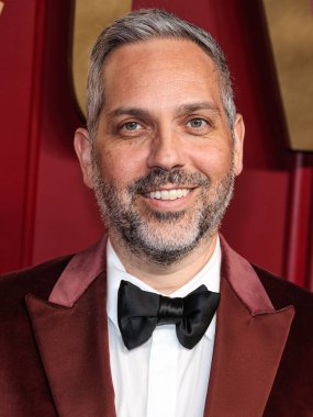 Lee Eisenberg, 15 Ocak 2024 'te Hollywood, Los Angeles, Kaliforniya, ABD' de düzenlenen Apple TV + 75. Yıllık Primetime Emmy Ödülleri Partisi 'ne geldi..