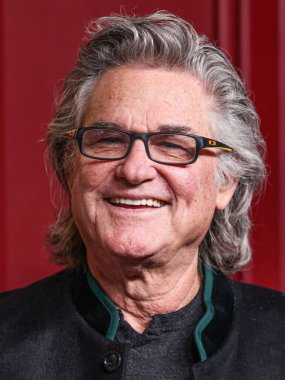 Kurt Russell, 15 Ocak 2024 'te Hollywood, Los Angeles, Kaliforniya' da düzenlenen ve Apple TV + 75. Geleneksel Primetime Emmy Ödülleri 'ne ulaştı.. 