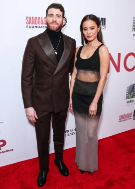 Bryan Greenberg ve eşi Jamie Chung 24 Ocak 2024 'te Hollywood, Los Angeles, Kaliforniya, ABD' de Harmony Gold Tiyatrosu 'nda düzenlenen VMI Yayıncılık' ın Los Angeles Prömiyeri 'ne geldiler.. 