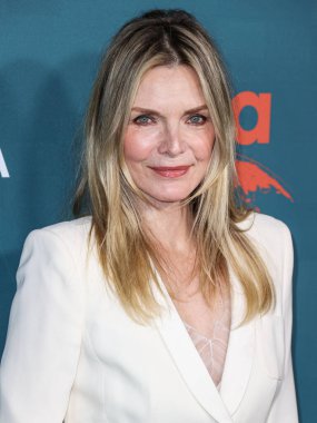 Michelle Pfeiffer, 27 Ocak 2024 'te Sunset Las Palmas Stüdyoları' nda düzenlenen 33. Çevre Medya Derneği Ödül Töreni 'ne geliyor.. 