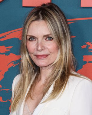 Michelle Pfeiffer, 27 Ocak 2024 'te Sunset Las Palmas Stüdyoları' nda düzenlenen 33. Çevre Medya Derneği Ödül Töreni 'ne geliyor.. 