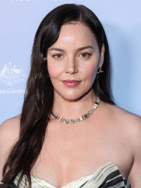 Abbie Cornish, 1 Şubat 2024 tarihinde Skirball Kültür Merkezi 'nde düzenlenen 21. Geleneksel G' Day USA Sanat Galası 'na geldi.. 