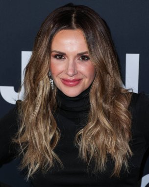 Carly Pearce, 2 Şubat 2024 'te Los Angeles Kongre Merkezi' nde düzenlenen Jon Bon Jovi onuruna düzenlenen 2024 MusiCare Person of the Year 'a ulaştı..