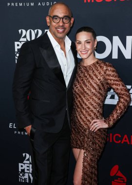 Harvey Mason Jr. ve Britt Mason, 2 Şubat 2024 'te Los Angeles Kongre Merkezi' nde düzenlenen Jon Bon Jovi onuruna düzenlenen 2024 MusiCares Person of the Year 'a geldiler..