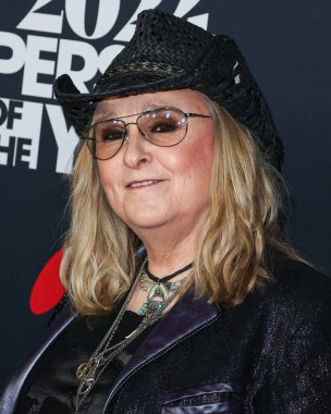 Melissa Etheridge, 2 Şubat 2024 'te Los Angeles Kongre Merkezi' nde düzenlenen Jon Bon Jovi onuruna düzenlenen 2024 MusiCares Person of the Year 'a ulaştı.. 