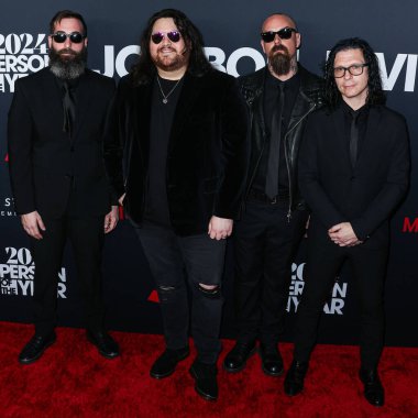 Wolfgang Van Halen, Jon Jourdan, Garrett Whitlock ve Ronnie Ficarro, Los Angeles Kongre Merkezi 'nde 2 Şubat 2024 tarihinde düzenlenen 2024 MusiCares Person of the Year' a geldiler.