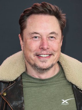 Elon Musk 3 Şubat 2024 'te Westwood, Los Angeles, Kaliforniya, ABD' deki Regency Bruin Tiyatrosu 'nda düzenlenen Vertical Entertainment' in 'Lola' nın Los Angeles prömiyerine geldi.. 