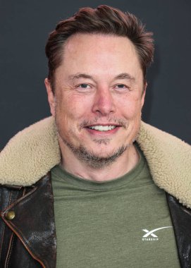 Elon Musk 3 Şubat 2024 'te Westwood, Los Angeles, Kaliforniya, ABD' deki Regency Bruin Tiyatrosu 'nda düzenlenen Vertical Entertainment' in 'Lola' nın Los Angeles prömiyerine geldi.. 