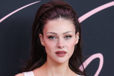 Nicola Peltz Beckham 3 Şubat 2024 'te Westwood, Los Angeles, Kaliforniya, ABD' deki Regency Bruin Tiyatrosu 'nda düzenlenen Los Angeles Dikey Entertainment' in 'Lola' nın galasına geldi.. 