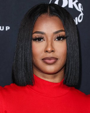 Liyah Katana, 4 Şubat 2024 'te Hollywood, Los Angeles, Kaliforniya, ABD' de Nya Stüdyoları 'nda düzenlenen 66. GRAMMY Ödülleri' ne ulaştı..