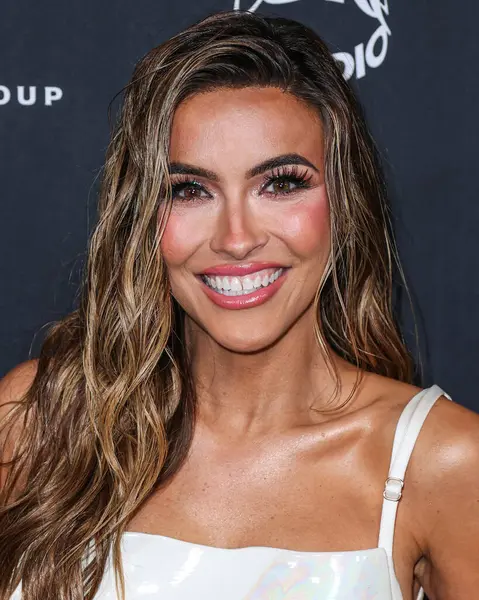 Chrishell Stause, 4 Şubat 2024 'te Hollywood, Los Angeles, Kaliforniya, ABD' de düzenlenen Nya Stüdyoları Batı 'da düzenlenen Universal Music Group' un 2024 GRAMMY Ödülleri 'ne ulaştı..