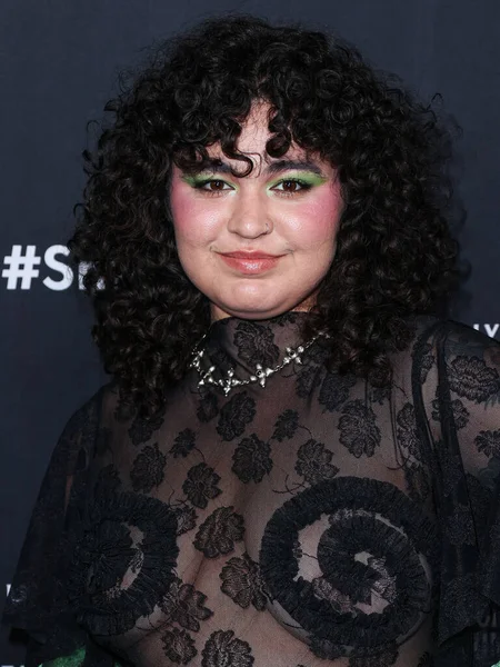 Remi Wolf, 4 Şubat 2024 'te Hollywood, Los Angeles, Kaliforniya, ABD' de Nya Stüdyoları 'nda düzenlenen 66. GRAMMY Ödülleri' ne ulaştı..