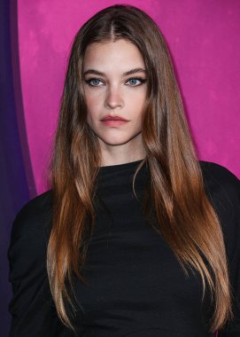 Barbara Palvin, Hollywood Atletizm Kulübü 'nde 5 Şubat 2024' te Los Angeles, Los Angeles, Kaliforniya, ABD 'de düzenlenen Odak Özellikleri Özel Gösterimi' ne geldi..