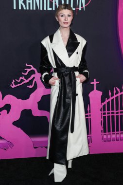 Dylan Mulvaney, Hollywood Atletizm Kulübü 'nde 5 Şubat 2024' te Los Angeles, Los Angeles, Kaliforniya, ABD 'de düzenlenen Odak Özelliklerinin Özel Gösterimi' ne geldi..