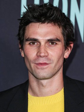 KJ Apa, Hollywood Atletizm Kulübü 'nde 5 Şubat 2024' te Los Angeles, Los Angeles, Kaliforniya, ABD 'de düzenlenen Odak Özelliklerinin Özel Gösterimi' ne geldi..