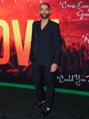 Kingsley Ben-Adir, 6 Şubat 2024 'te Westwood, Los Angeles, Kaliforniya, ABD' deki Regency Village Theatre 'da düzenlenen Paramount Pictures' ın 