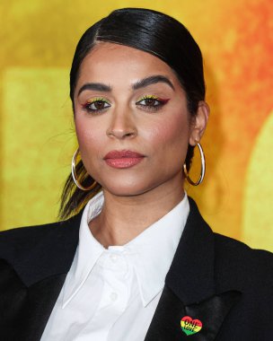 Lilly Singh, 6 Şubat 2024 'te Westwood, Los Angeles, Kaliforniya, ABD' deki Regency Village Theatre 'da düzenlenen 