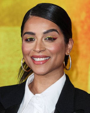 Lilly Singh, 6 Şubat 2024 'te Westwood, Los Angeles, Kaliforniya, ABD' deki Regency Village Theatre 'da düzenlenen 