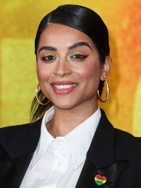 Lilly Singh, 6 Şubat 2024 'te Westwood, Los Angeles, Kaliforniya, ABD' deki Regency Village Theatre 'da düzenlenen 