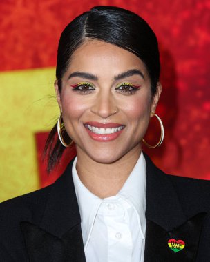 Lilly Singh, 6 Şubat 2024 'te Westwood, Los Angeles, Kaliforniya, ABD' deki Regency Village Theatre 'da düzenlenen 