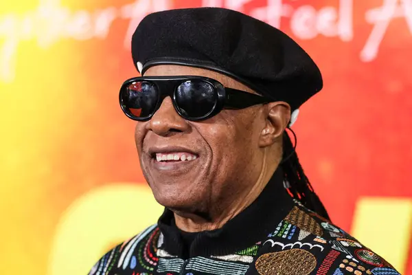 Stevie Wonder มาถ Los Angeles Premiere Paramount Pictures Bob Marley — ภาพถ่ายสต็อก