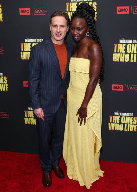 Andrew Lincoln ve Danai Gurira, Los Angeles 'taki AMC +' The Walking Dead 'in galasına geldiler: The One Who Live' Sezon 1, 7 Şubat 2024 'te Hollywood, Los Angeles' taki Pickford Film Çalışmaları Merkezi Linwood Dunn Tiyatrosu 'nda gerçekleştirildi.