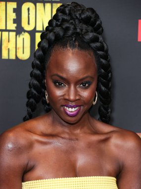 Danai Gurira, 7 Şubat 2024 'te Hollywood, Los Angeles, Kaliforniya, ABD' deki Linwood Dunn Tiyatrosu 'nda düzenlenen 1. Sezon' da Los Angeles 'taki AMC +' The Walking Dead 'in galasına geldi.