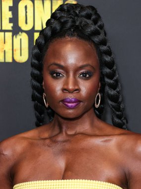 Danai Gurira, 7 Şubat 2024 'te Hollywood, Los Angeles, Kaliforniya, ABD' deki Linwood Dunn Tiyatrosu 'nda düzenlenen 1. Sezon' da Los Angeles 'taki AMC +' The Walking Dead 'in galasına geldi.
