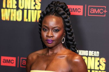Danai Gurira, 7 Şubat 2024 'te Hollywood, Los Angeles, Kaliforniya, ABD' deki Linwood Dunn Tiyatrosu 'nda düzenlenen 1. Sezon' da Los Angeles 'taki AMC +' The Walking Dead 'in galasına geldi.